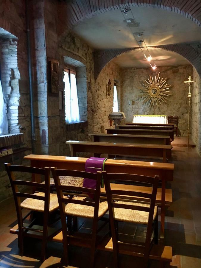 Готель Casa Mater Ecclesiae Масса-Мариттіма Екстер'єр фото